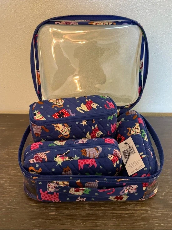 NWT Vera Bradley Quilted Catnip Christmas Print Cosmetic Bag Set of 4 - Picture 2 of 11
